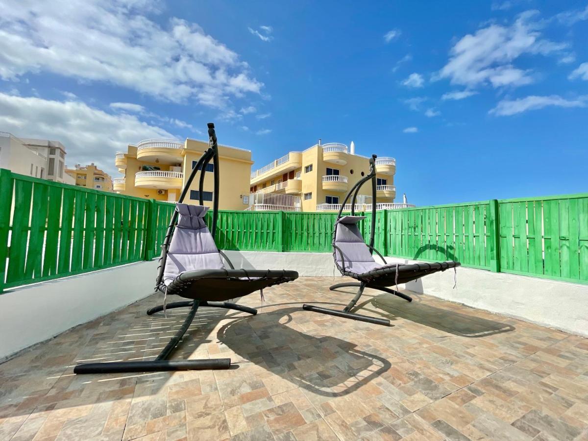 Relax Beach House Puerto de Santiago  Buitenkant foto